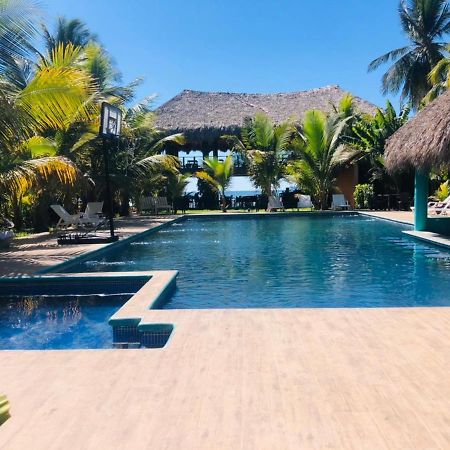 Sambo Mambo Beach Hotel Ел Куко Екстериор снимка